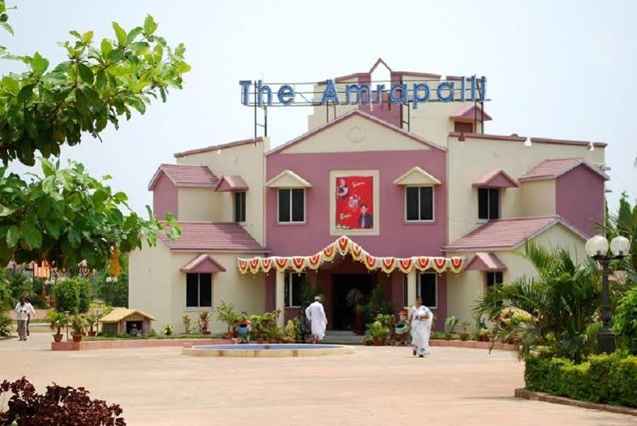 The Amrapalli Resort Bhubaneswar Exterior photo